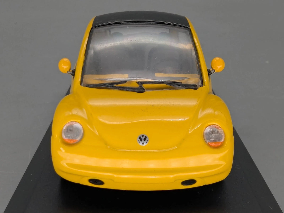 Modellautos 1:43 Minichamps Volkswagen VW Concept Car Saloon 1994 Yellow OVP