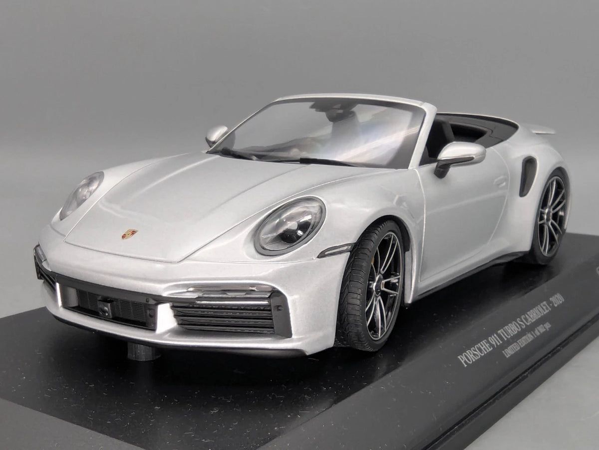Modellautos 1:18 Minichamps Porsche 911 turbo S Cabriolet 2020 Silber mit OVP