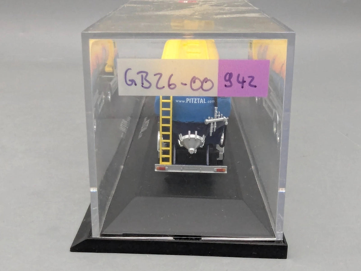 Lkw Modell 1:87 Herpa Steyr ST-A XXL Silosattelzug Pitztal mit Vitrine