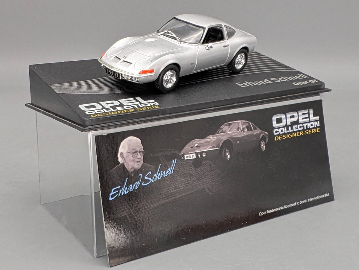 Modellautos 1:43 Ixo für Eaglemoss Opel Collection GT Erhard Schnell Vitrine