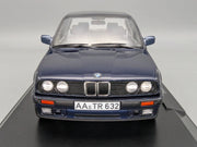 Modellautos 1:18 Norev BMW 325i 1988 Blue MetallicOVP