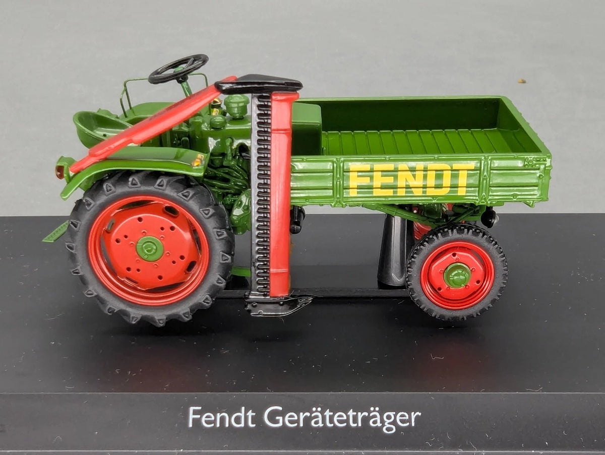 Traktor Modell 1:43 Schuco Fendt Geräteträger mit OVP