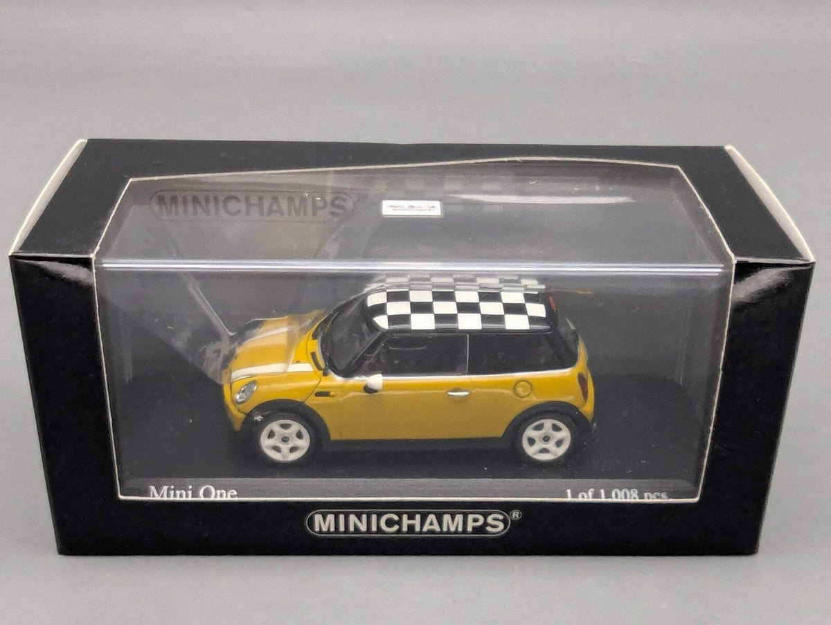 Modellautos 1:43 Minichamps Mini One 2001 Mellow Yellow mit OVP