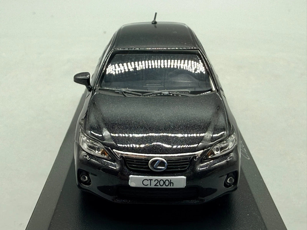 Modellautos 1:43 Minichamps Lexus CT200h mit OVP