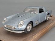 Modellautos 1:43 Box Model 8425 Ferrari 250 TdF Stradale Silberblau mit OVP