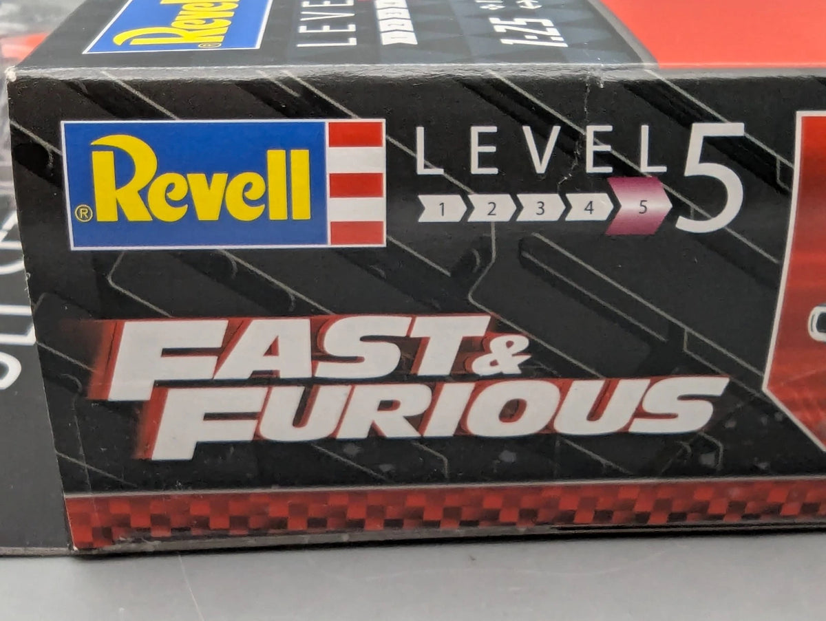 Modellautos Bausatz 1:25 Revell 07693 Fast & Furious Dodge Charger 1970 mit OVP