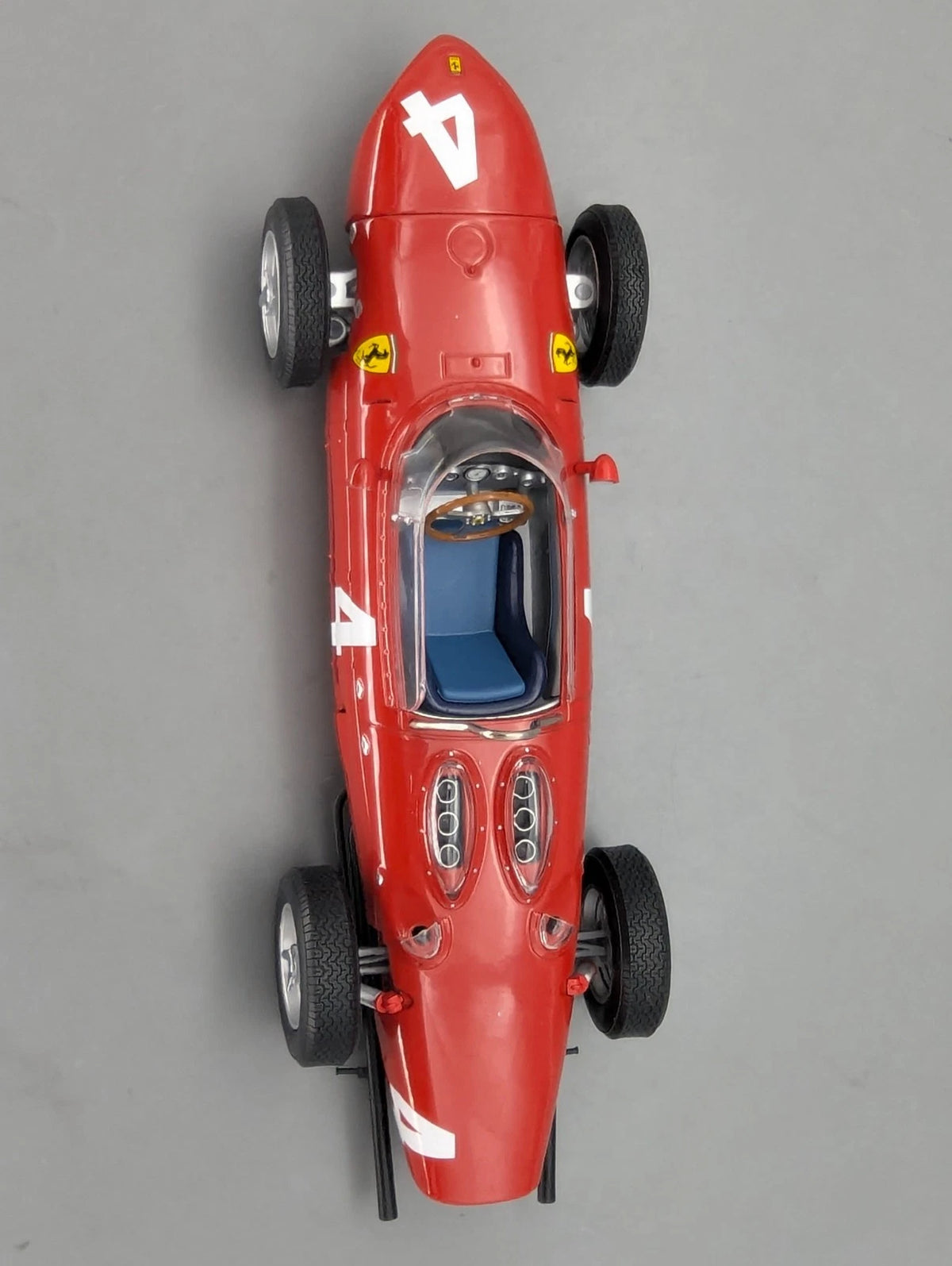 Modellautos 1:18 CMR 170 Ferrari Dino 156 Sharknose Weltmeister F1 #4 Hill OVP