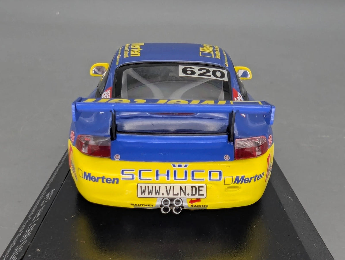 Modellautos 1:43 Minichamps Porsche 911 GT3 Cup 2004 WINNER #620 Manthey OVP