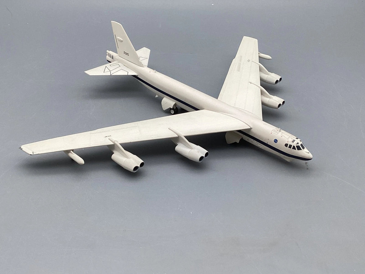 Flugzeug Modell 1:200 Herpa NASA Boeing NB-52H Stratofortress mit OVP