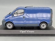 Modellautos 1:43 Minichamps Opel Vivaro Blau mit Dealer OVP