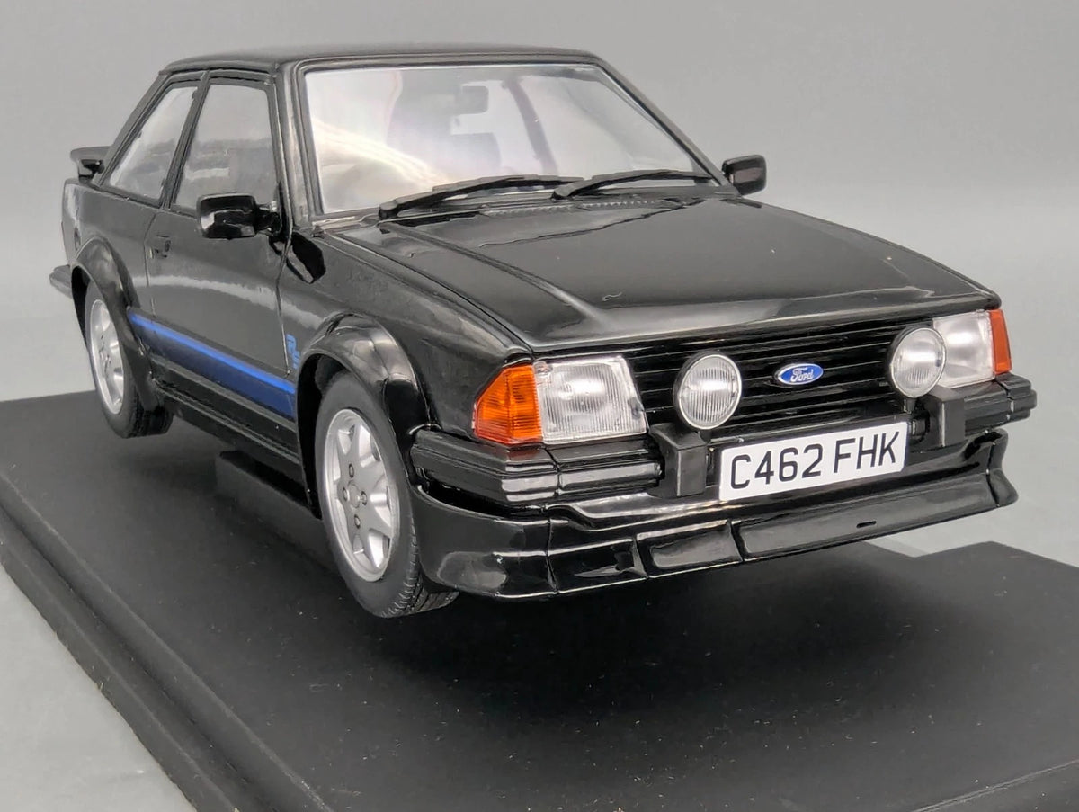 Modellautos 1:18 MCG Modelcar Group 18420 Ford Escort RS Turbo 1985 Black OVP