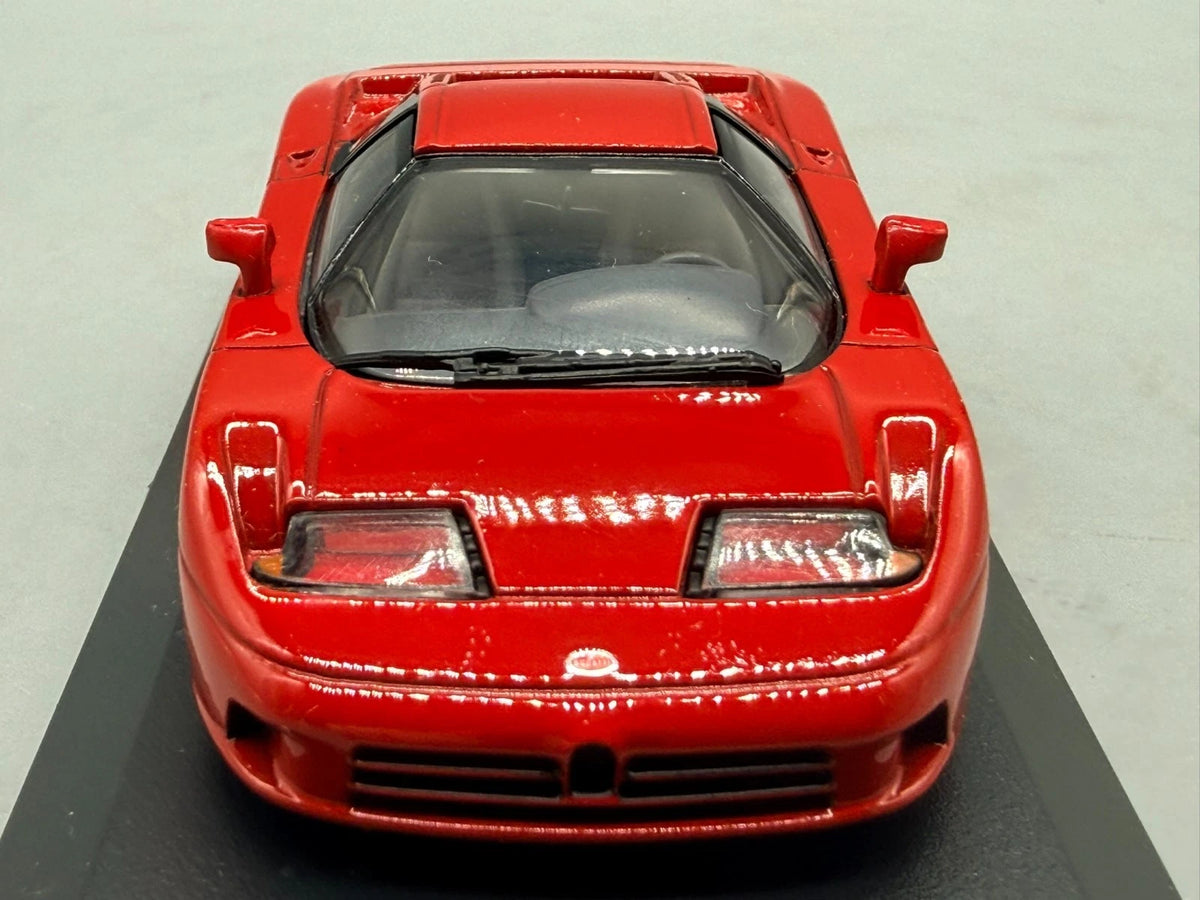 Modellautos 1:43 Minichamps Bugatti EB 110 mit OVP