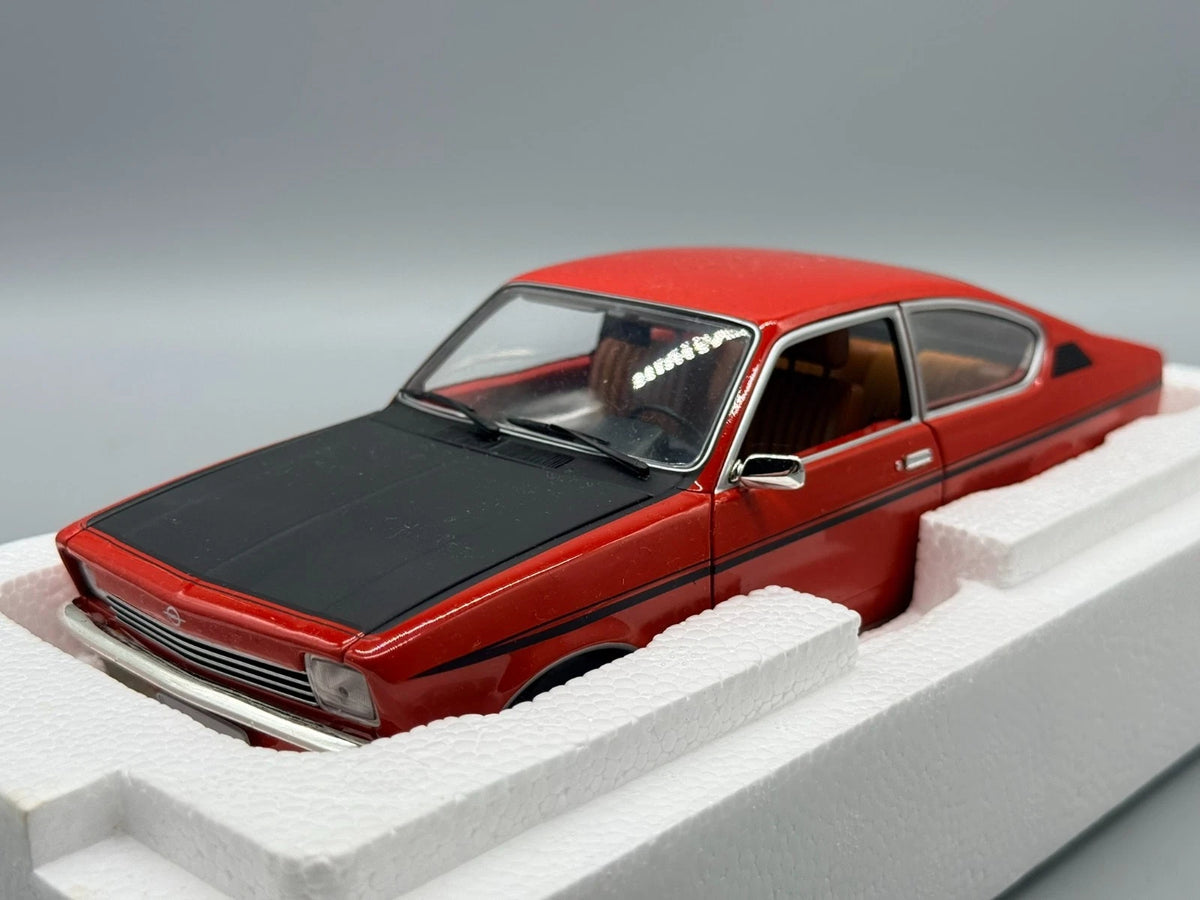 Modellautos 1:18 Minichamps Opel Kadett C Coupe SR 1976 mit OVP