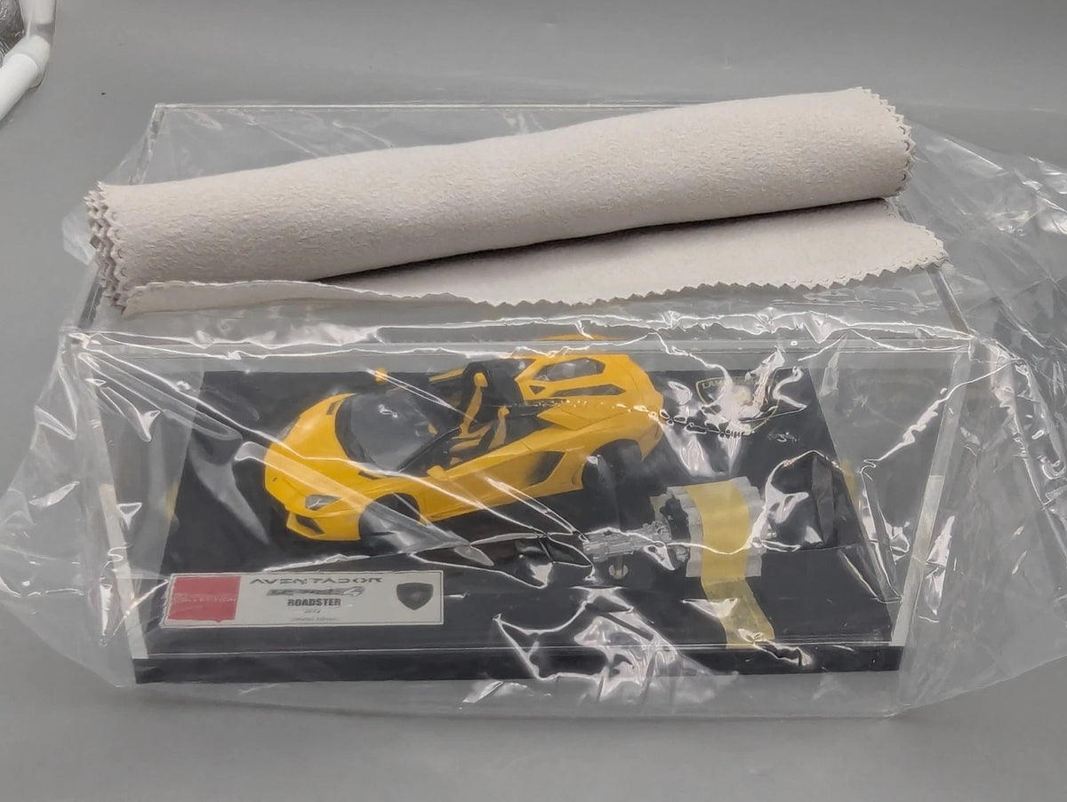 Eidolon Make Up 1:43 Lamborghini Aventador LP700-4 Roadster 2012 Engine Set OVP