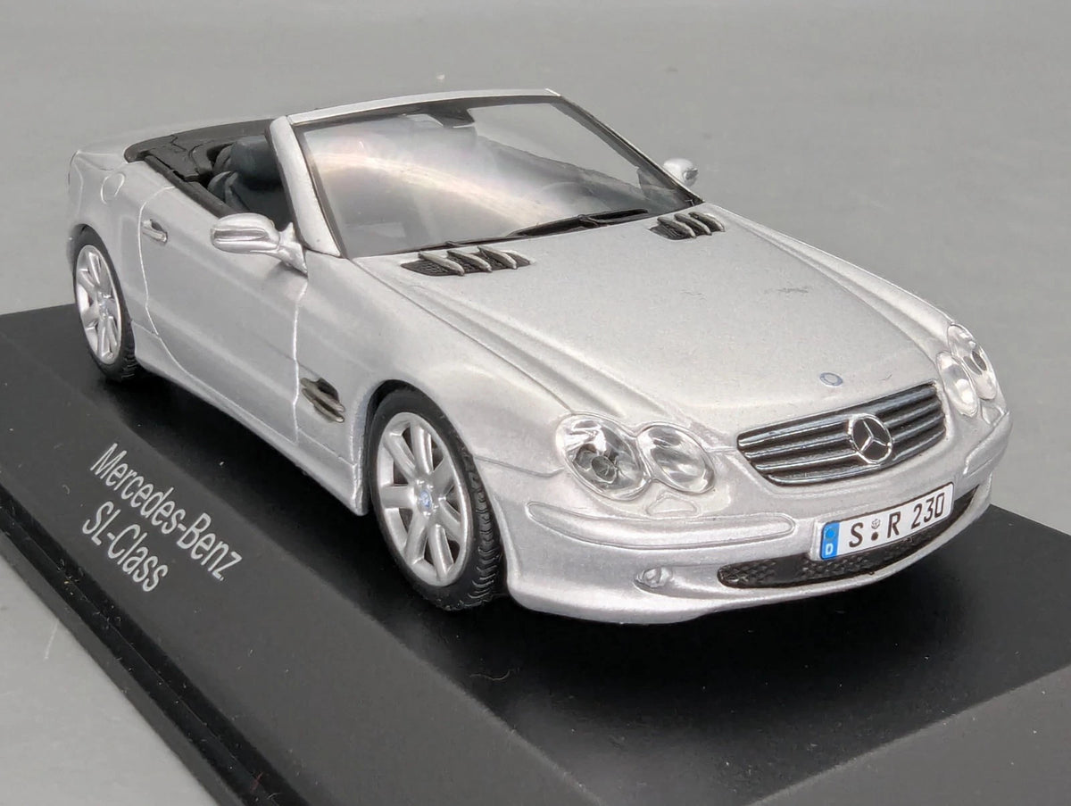 Modellautos 1:43 Minichamps Mercedes Benz SL Klasse Silber Metallic Dealer OVP