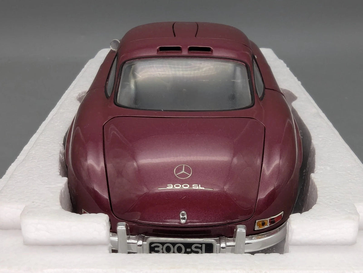 Modellautos 1:18 Minichamps Mercedes Benz 300 SL 1954 W198 Gullwing mit OVP