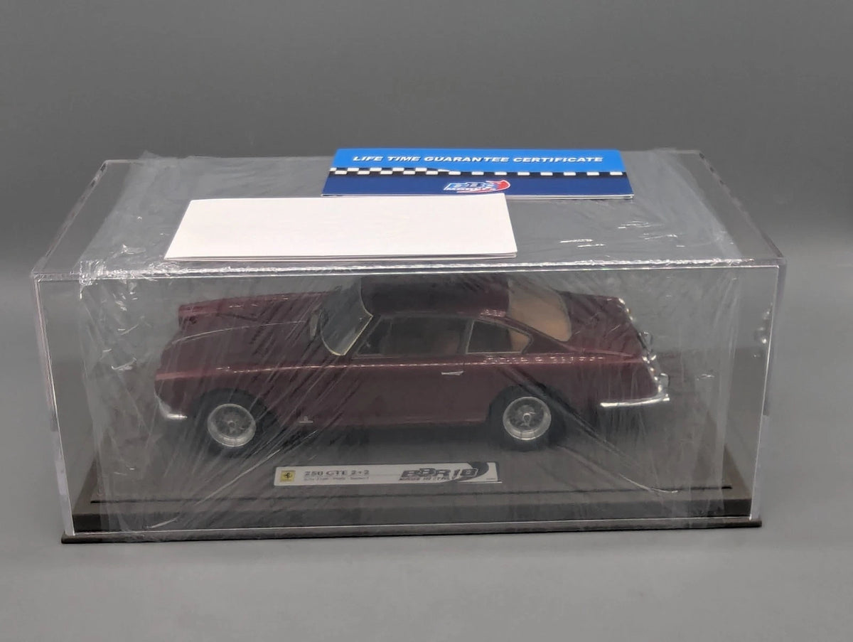 Modellautos 1:18 BBR Ferrari 250 GTE 2+2 1960 Ltd 01/63 Lederplatte Vitrine OVP