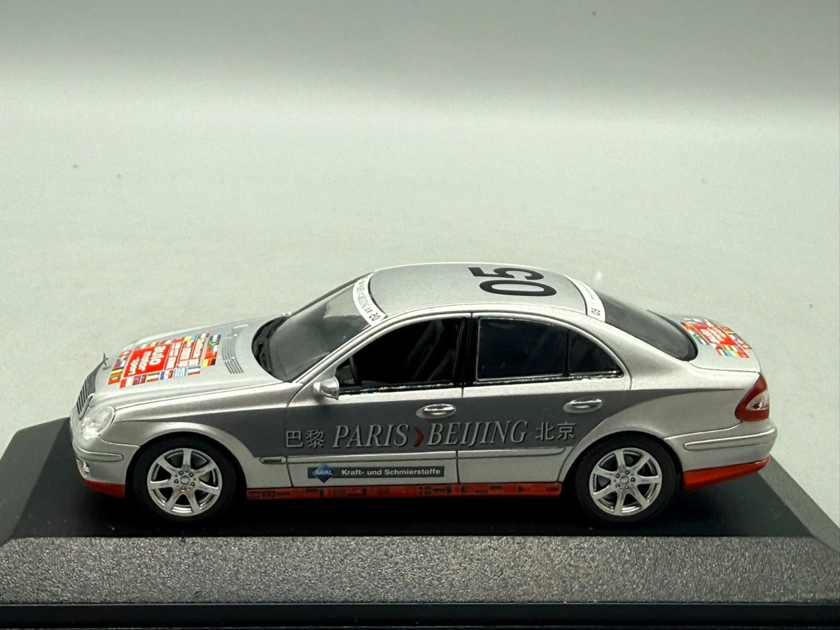 Modellautos 1:43 Minichamps Mercedes-Benz E-Klasse Rally Paris–Peking +Umkarton