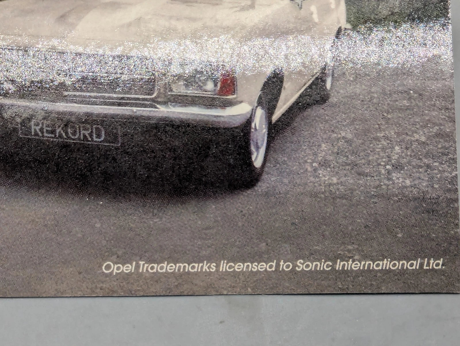 Modellautos 1:43 Ixo für Eaglemoss Opel Collection Rekord D 2,1 Liter Vitrine
