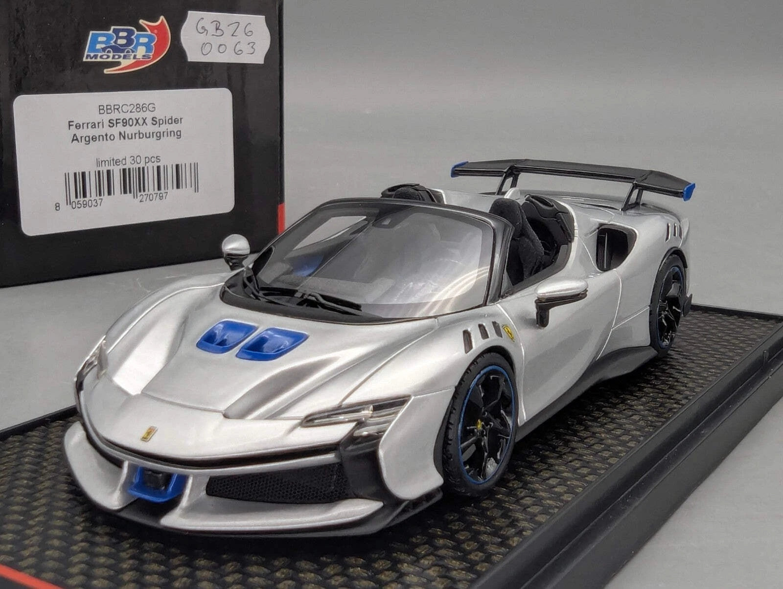 Modellautos 1:43 BBR Concept43 Ferrari SF90 XX Spider Ltd 05/30 Argento NB OVP