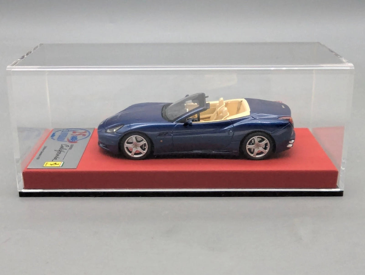 Modellautos 1:43 BBR Ferrari California 2008 Ltd 01/50 mit Vitrine + OVP