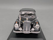 Modellautos 1:43 Minichamps Mercedes Benz 300 b Konrad Adenauer mit Dealer OVP