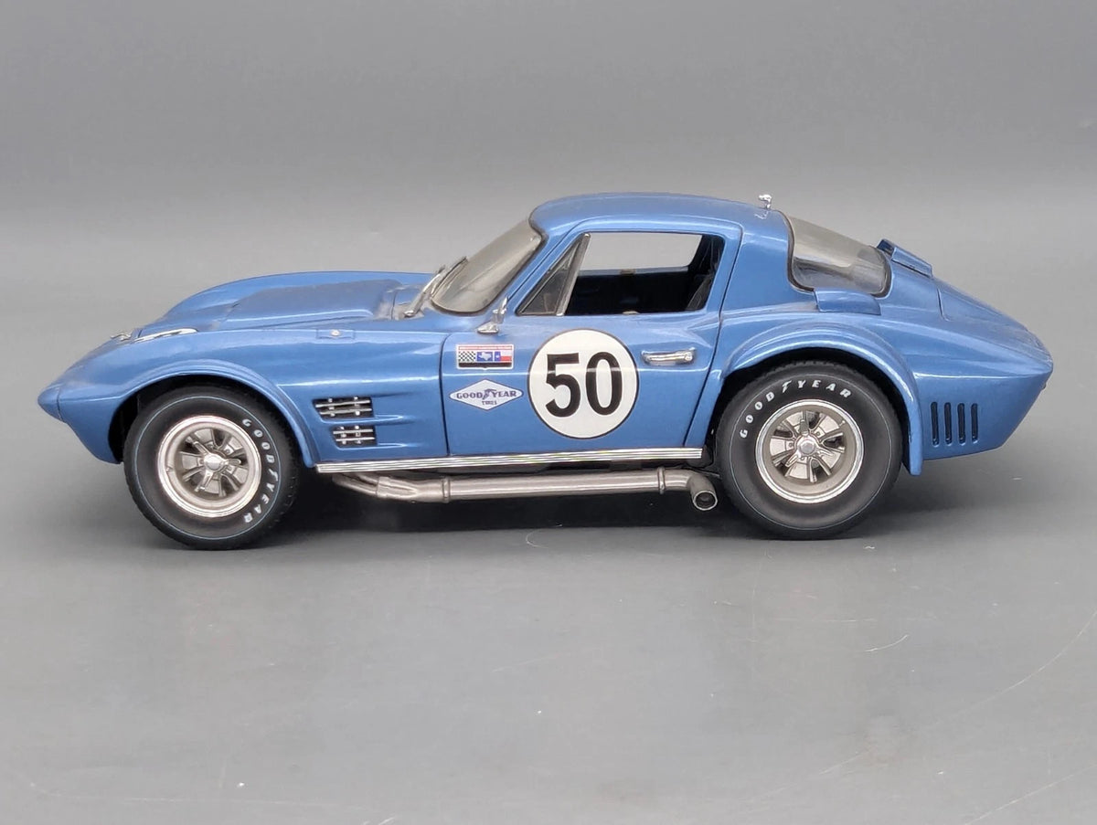Modellautos 1:18 Exoto Racing Legends Chevrolet Corvette Grand Sport #50 mit OVP