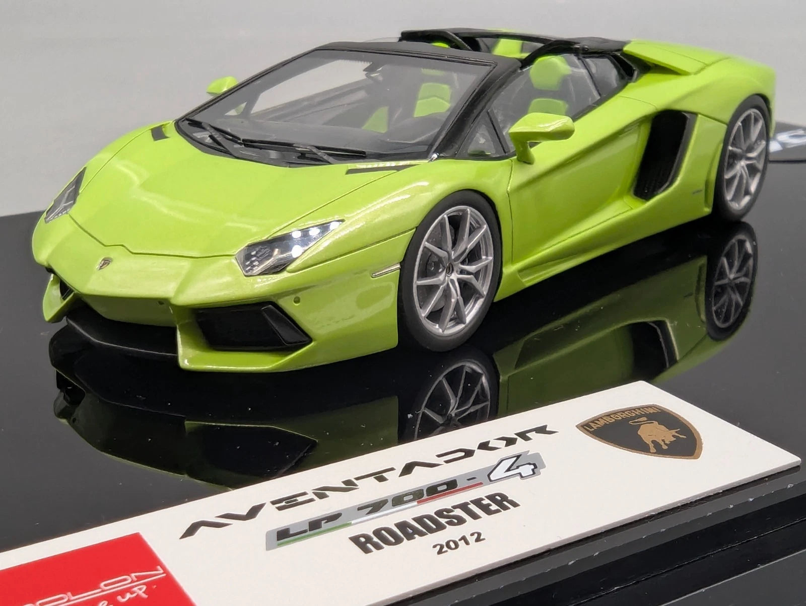 Eidolon Make Up 1:43 Lamborghini Aventador LP700-4 Roadster 2012 Engine Set OVP