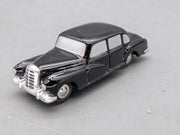Modellautos 1:90 Schuco Piccolo Mercedes Benz 300D + Figur Ludwig Erhard mit OVP