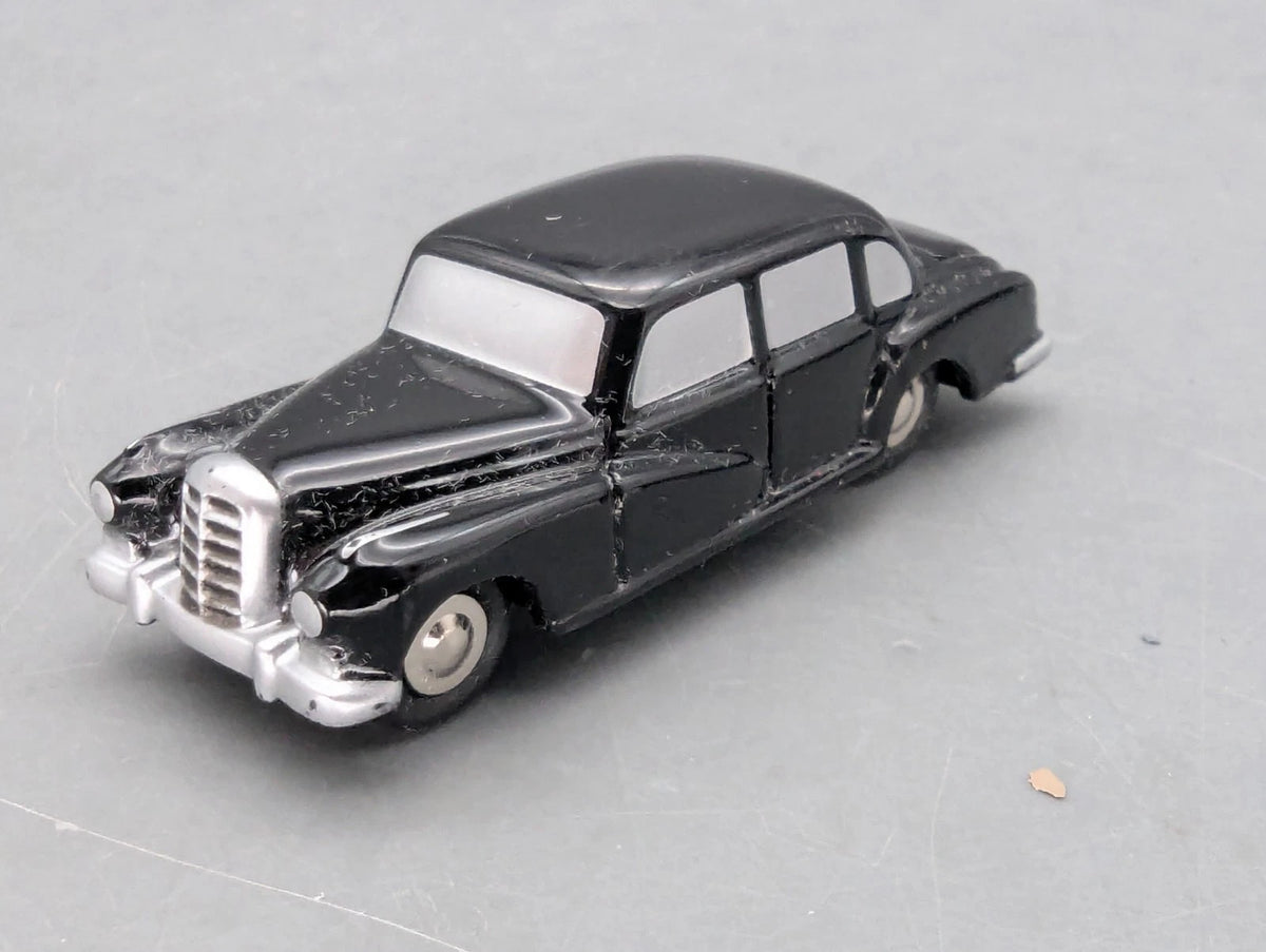 Modellautos 1:90 Schuco Piccolo Mercedes Benz 300D + Figur Ludwig Erhard mit OVP