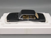 Modellautos 1:18 AUTOart Millenium 70503 BMW 2002 L Black mit OVP
