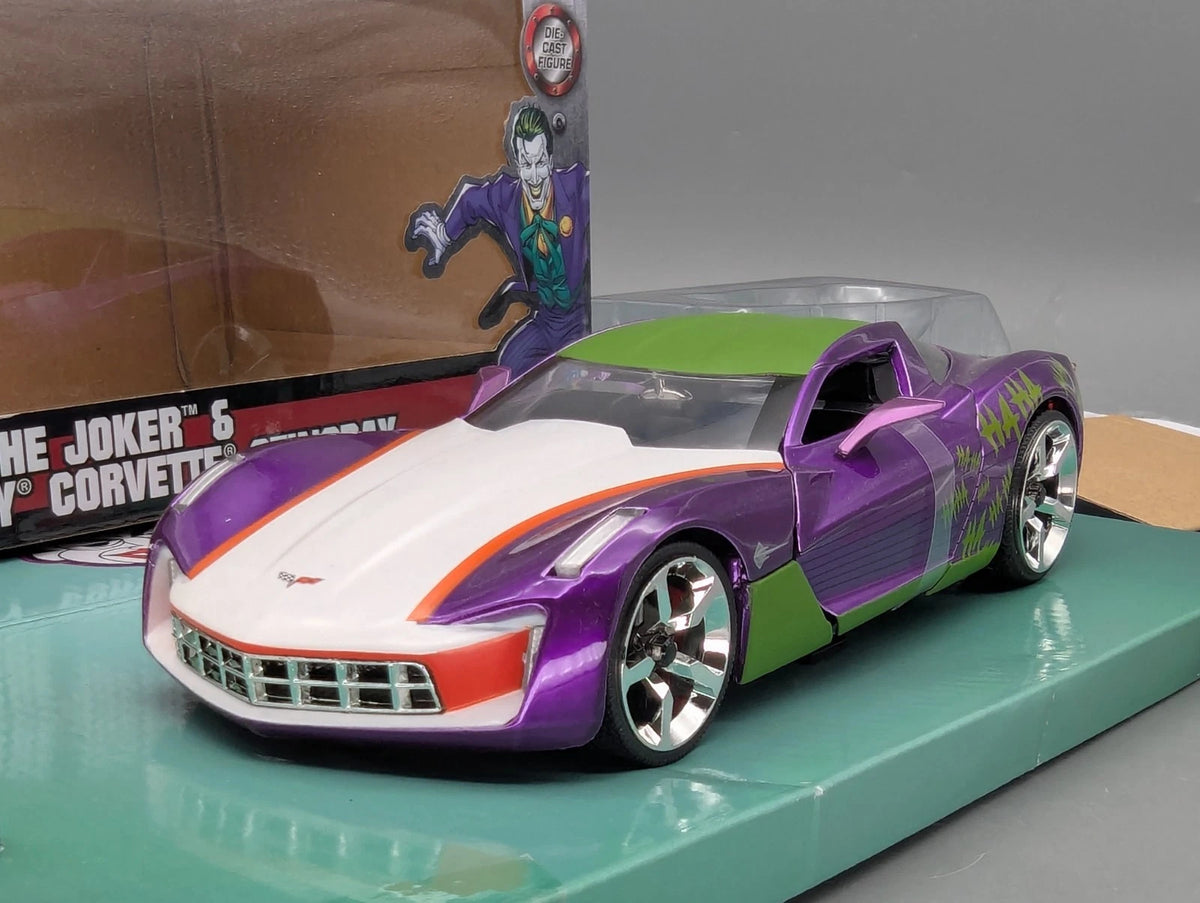 Modellautos 1:24 Jada 2009 Chevrolet Chevy Corvette Stingray "Joker's Car" OVP