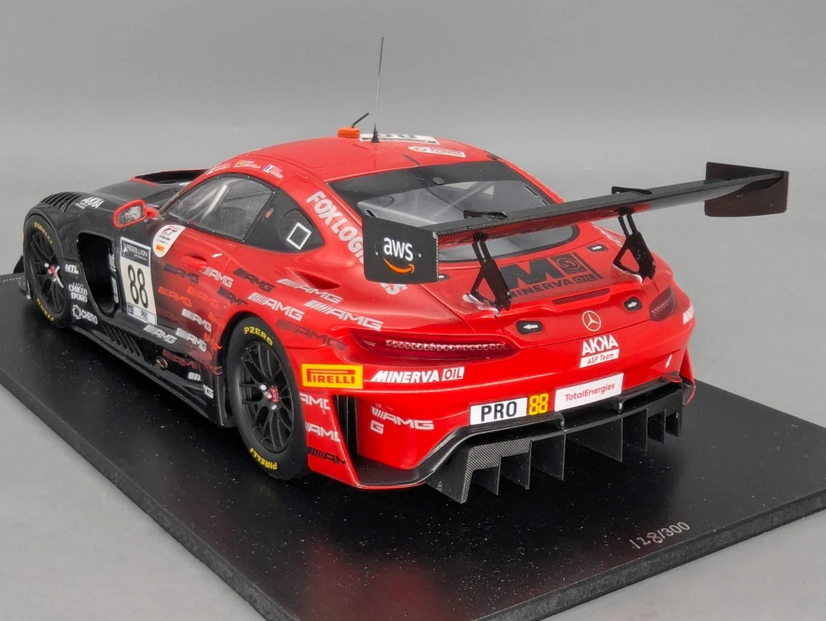 Modellautos 1:18 Spark Mercedes AMG GT3 Pole Position 24h Spa 2021 #88 OVP