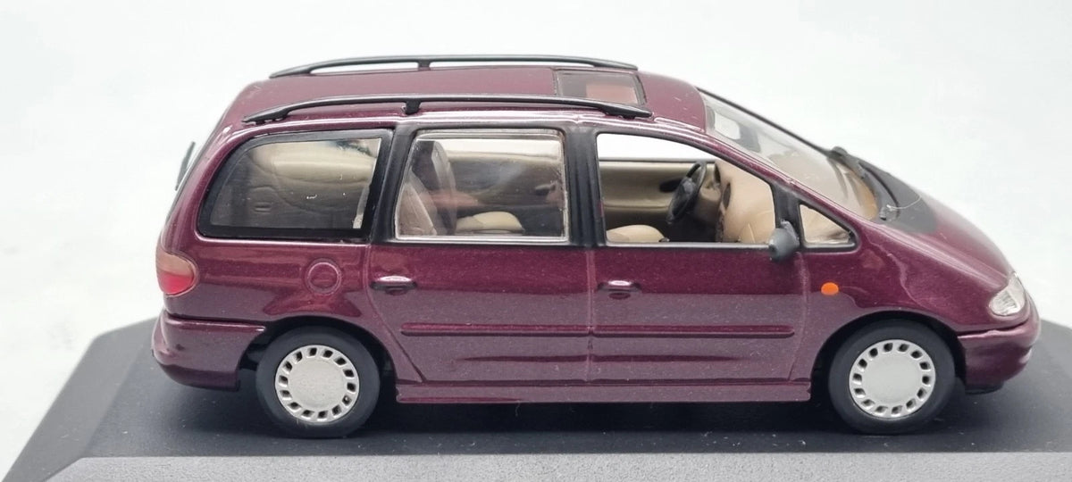 Modellautos 1:43 Minichamps Ford Galaxy 1995 violett OVP