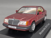 Modellautos 1:43 Minichamps Mercedes Benz 300 CE Coupe Almandin-Rot Dealer OVP