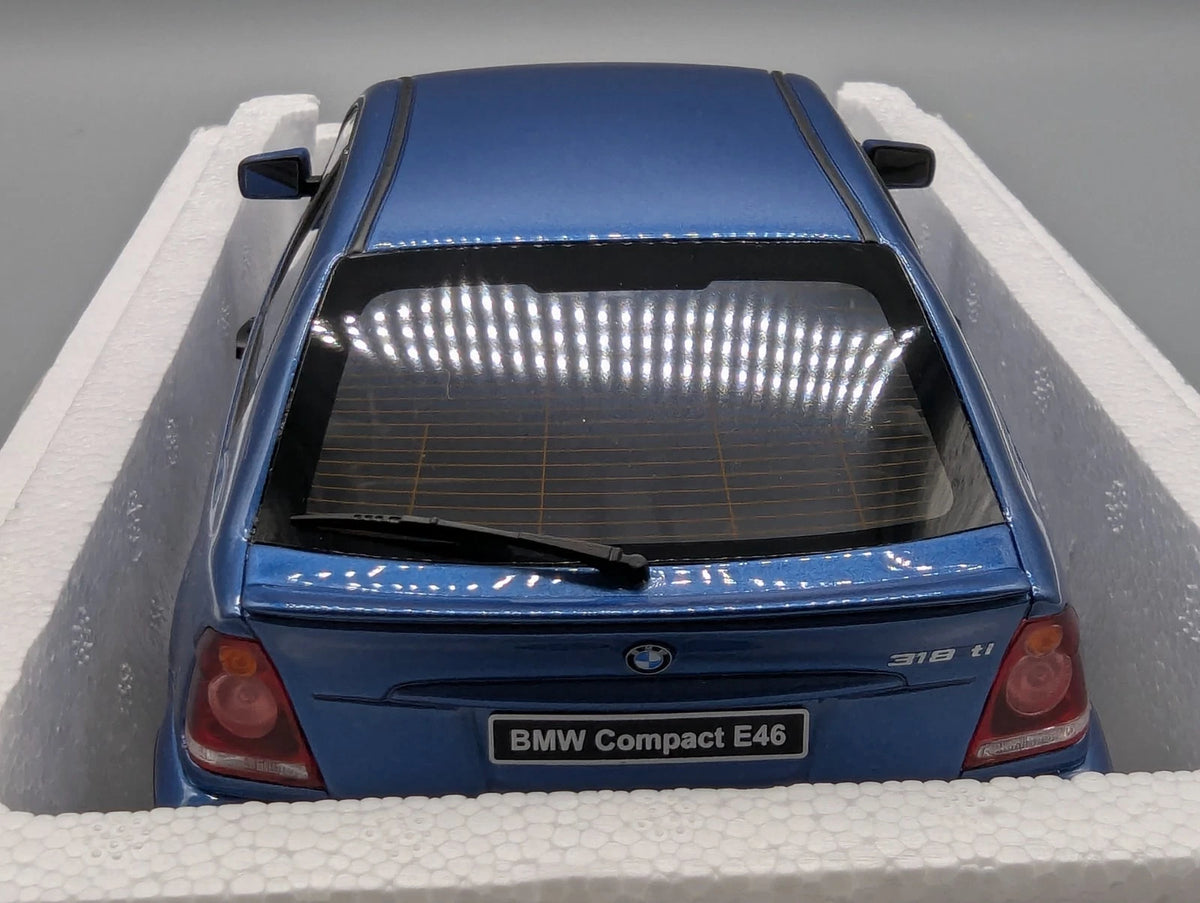 Modellautos 1:18 Otto Mobile OT462 BMW Compact E46 318 ti Blau mit OVP