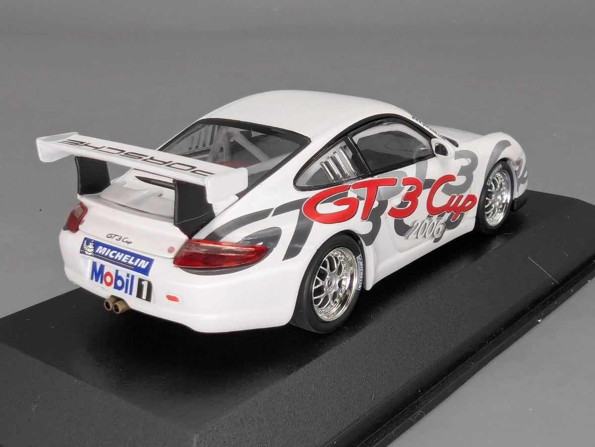 Modellautos 1:43 Minichamps Porsche 911 GT3 Cup 2006 #1 WAP Dealer OVP