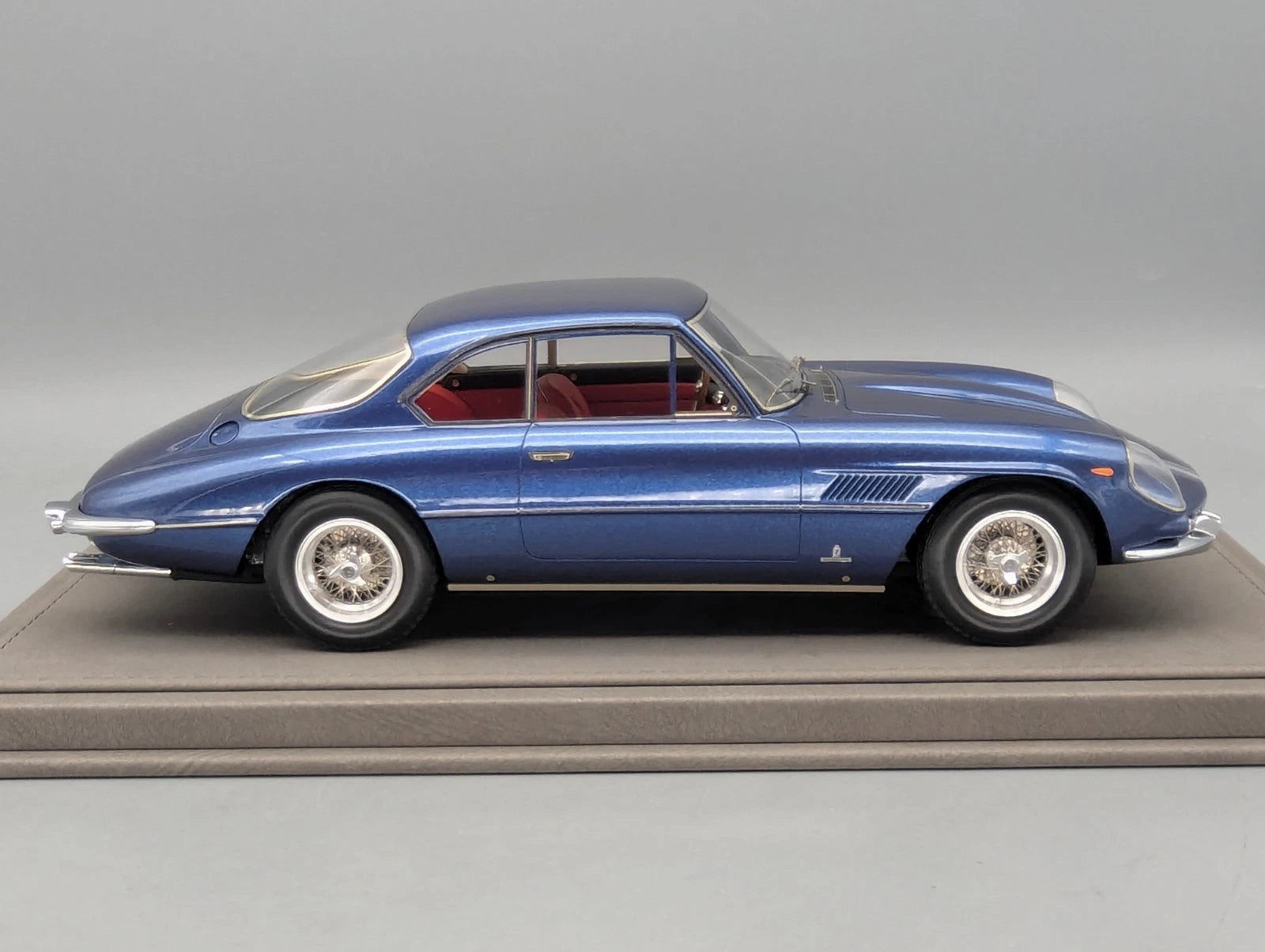 Modellautos 1:18 BBR Ferrari 400 Superamerica 1962 Met. Blue 01/72 Stück mit OVP