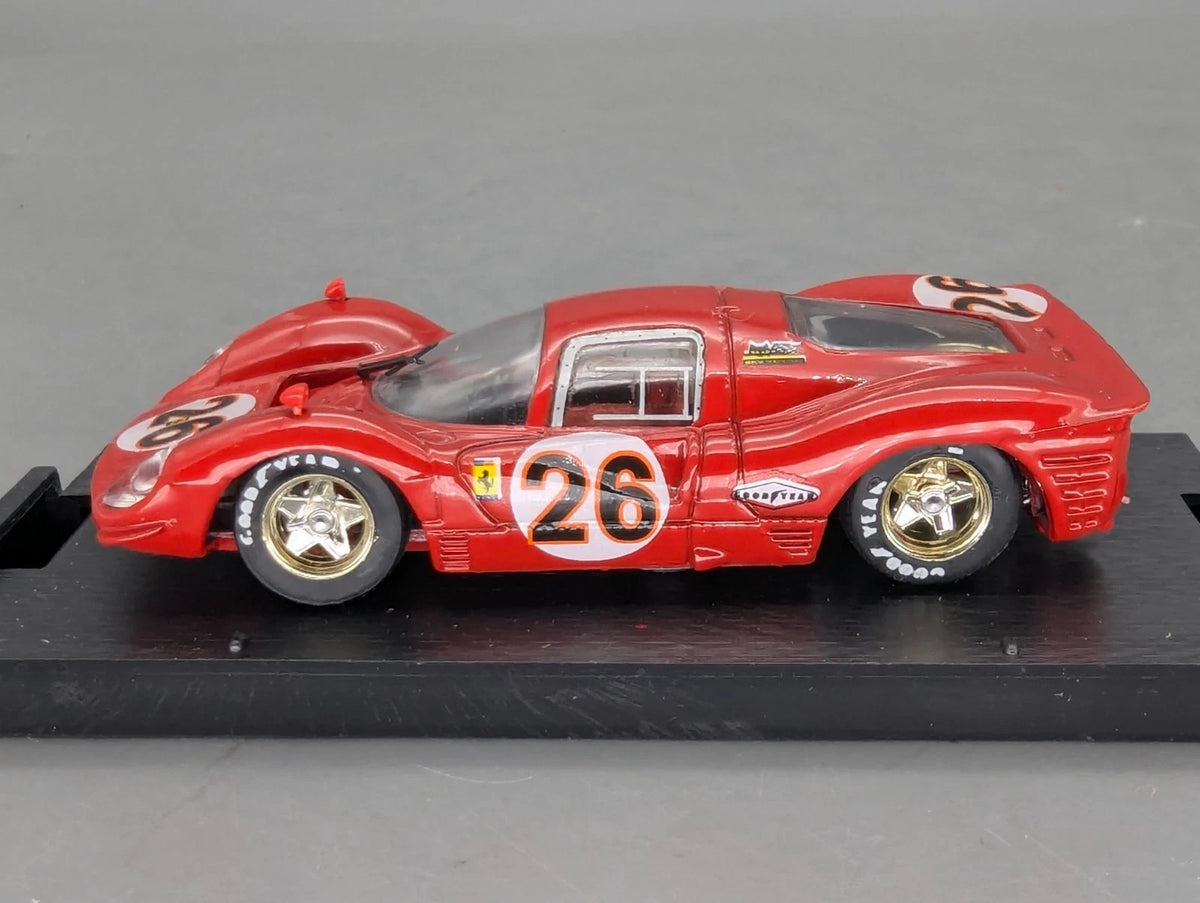 Modellautos 1:43 Brumm Ferrari 412P Coupe Daytona 1967 #26 mit OVP