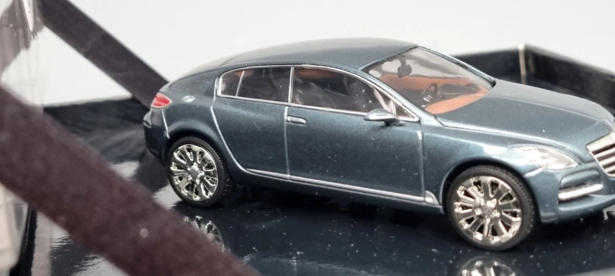 Modellautos 1:43 Norev Opel Insignia Dealer OVP