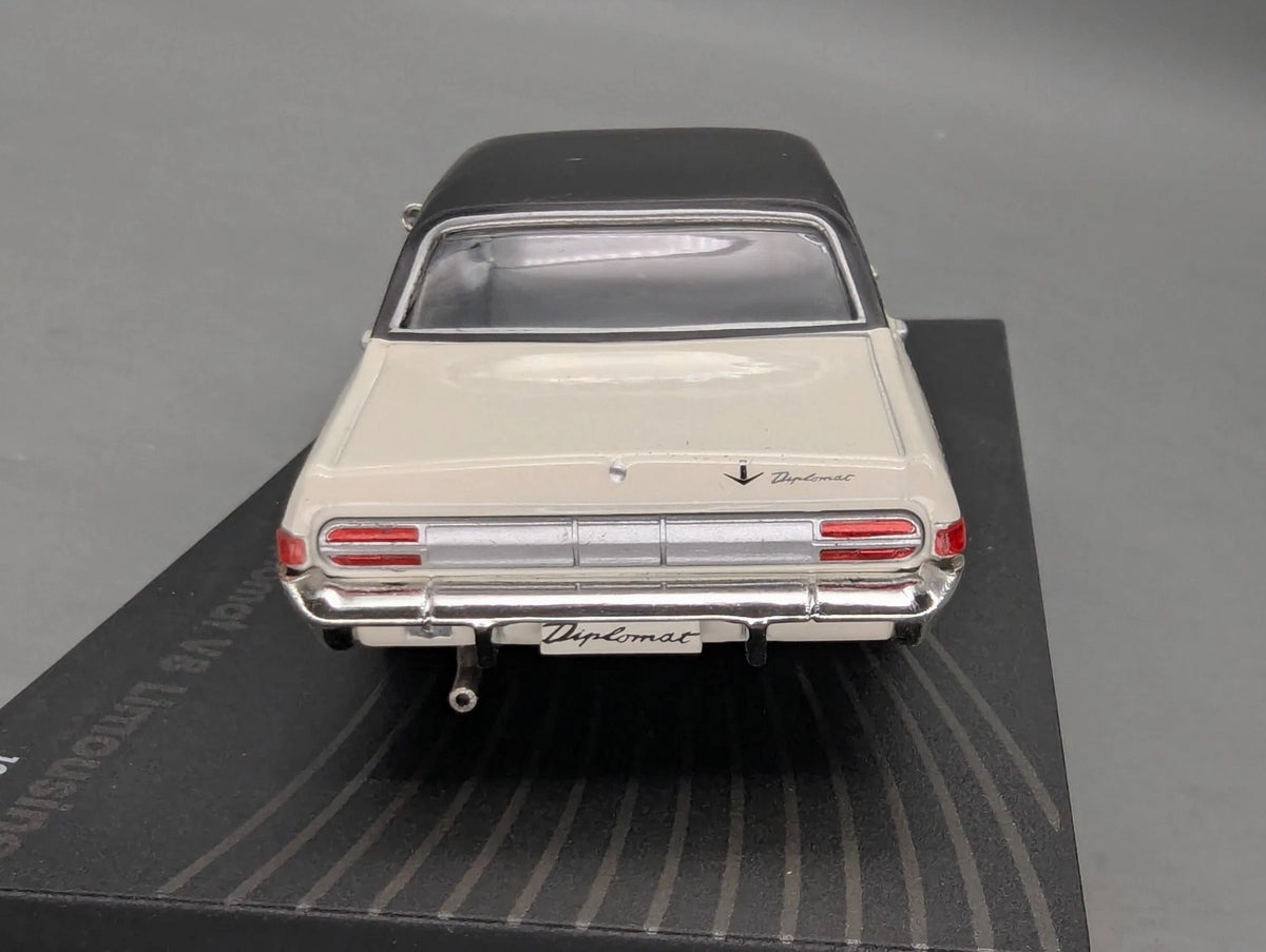 Modellautos 1:43 Ixo für Eaglemoss Opel Collection Diplomat V8 Limousine Vitrine