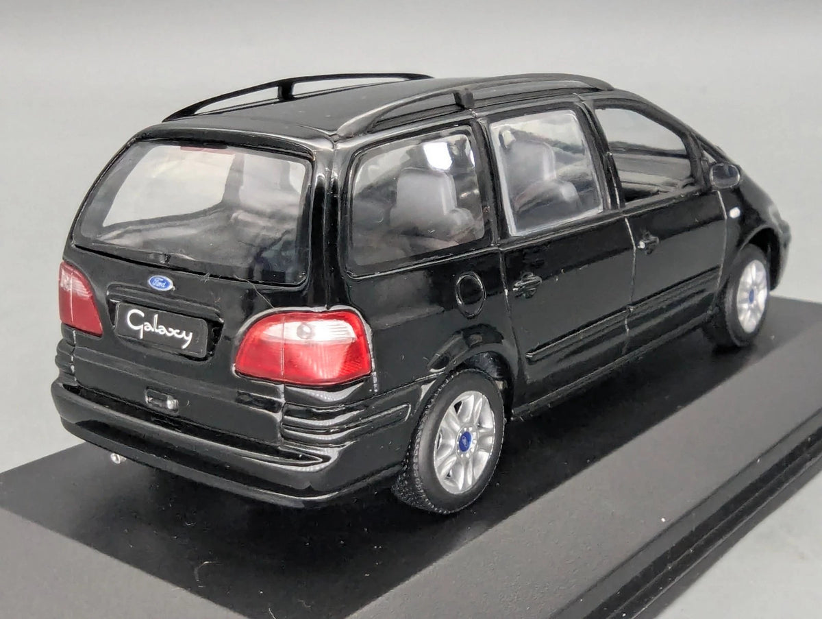 Modellautos 1:43 Minichamps Ford Galaxy Schwarz 2000 nicht 1995 mit OVP