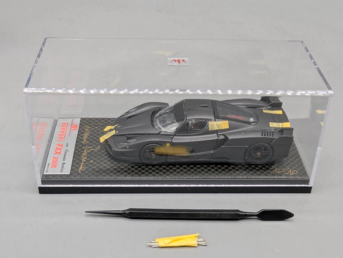 MR for CAVALLINO Models 1:43 Ferrari FXX 2005 mit Open Door Funktion 10/10 OVP