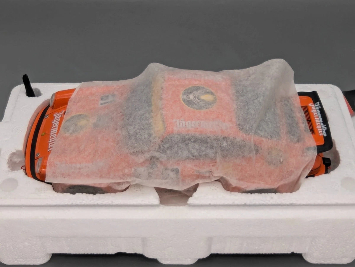 Modellautos 1:18 Schuco Porsche 934 RSR Jägermeister #GT53 mit OVP