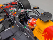Modellautos 1:18 Spark Honda  Red Bull RB16B WINNER  NL 2021 #33 Verstappen OVP