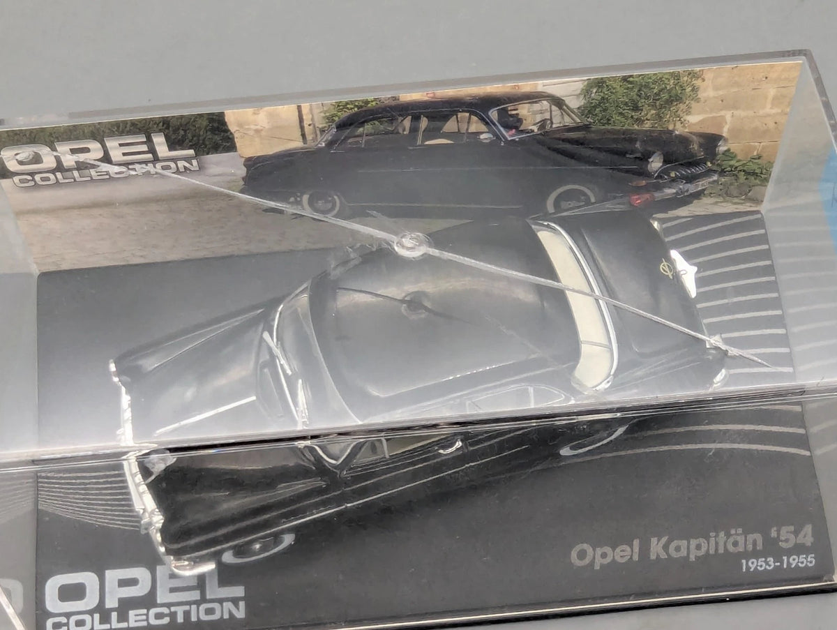 Modellautos 1:43 Ixo für Eaglemoss Opel Collection Kapitän '54 mit Vitrine