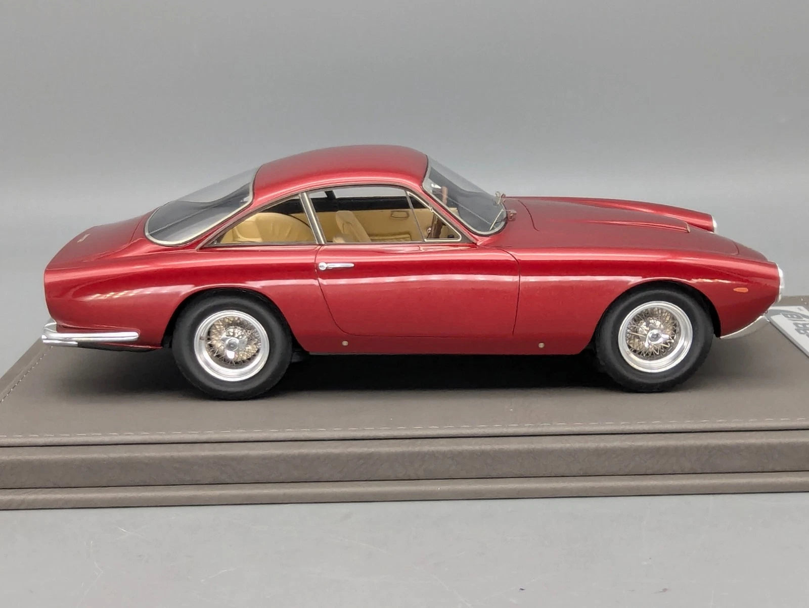 Modellautos 1:18 BBR Ferrari 250 GT Lusso S/N 4405 GT Auction 2009 Ltd 01/18 OVP