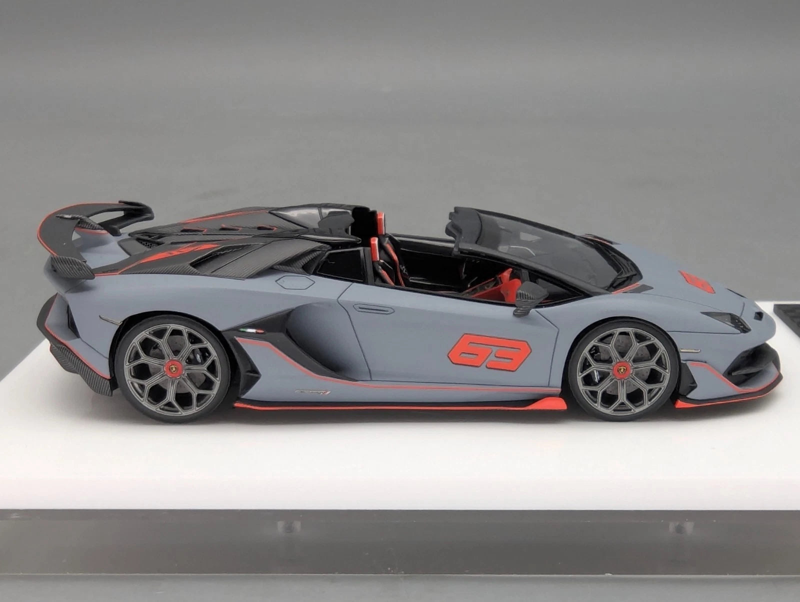Eidolon Make Up 1:43 Lamborghini Aventador SVJ Roadster 2019 Limited 013/100 OVP