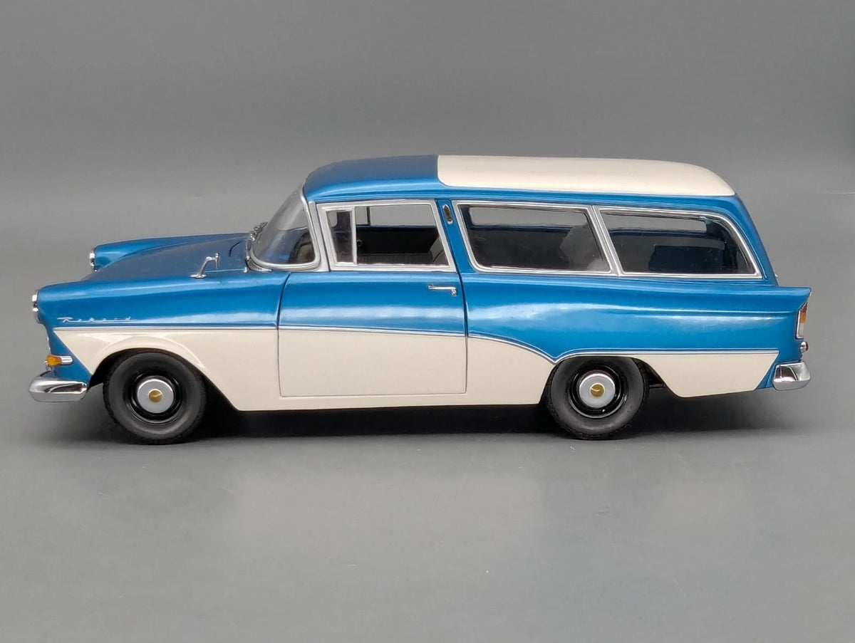 Modellautos 1:18 Minichamps Opel Rekord P1 Caravan 1958 mit OVP