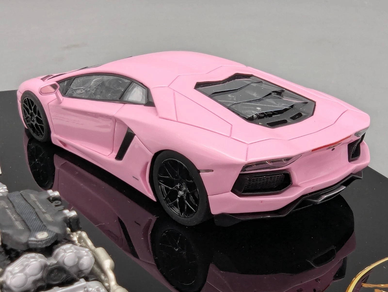 Eidolon Make Up 1:43 Lamborghini Aventador LP700-4 2011 Engine Set 00/10 OVP